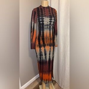 Tie-Dye Long Sleeve Maxi Dress